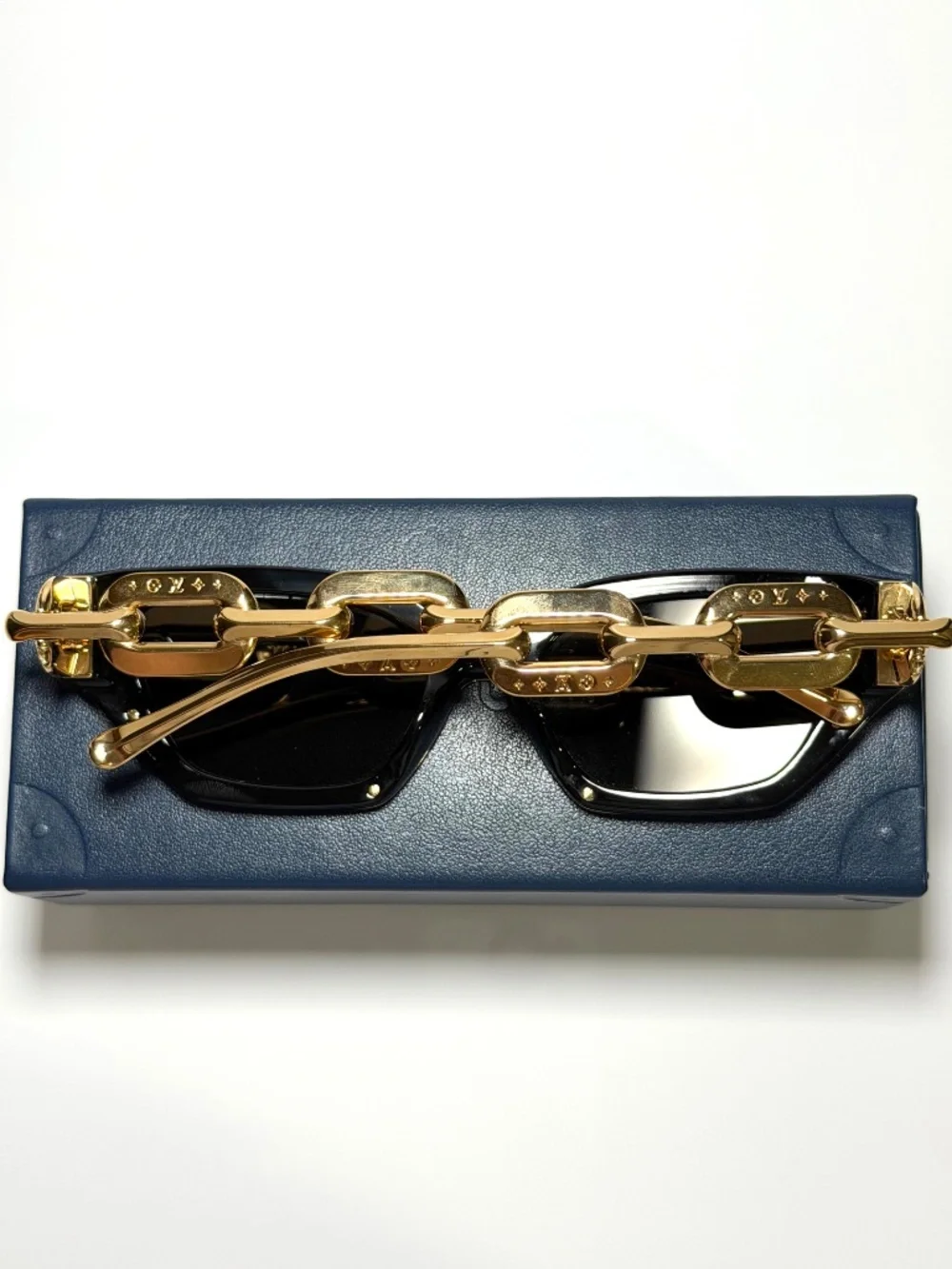 Louis Vuitton LV Edge Z1476W Gold Monogram Sunglasses